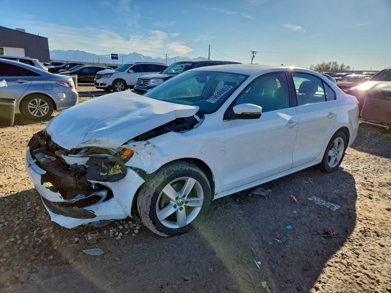 2013 VOLKSWAGEN JETTA
