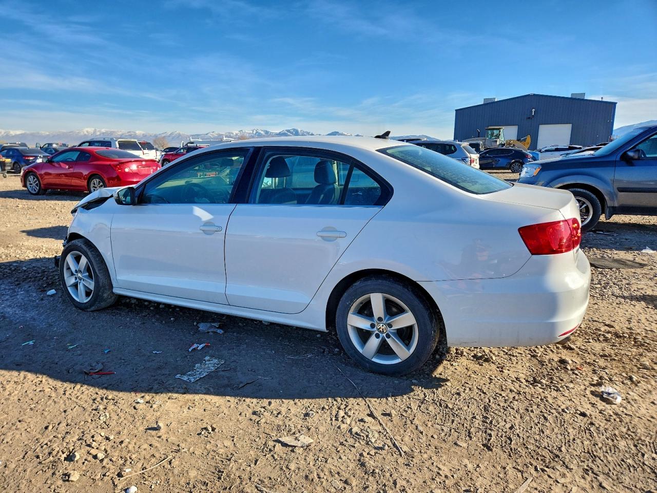 2013 VOLKSWAGEN JETTA TDI photo 3