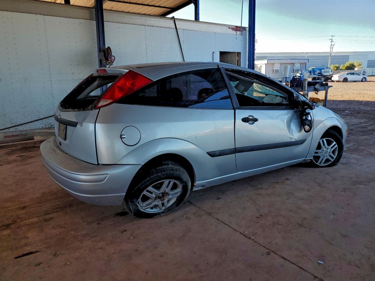 2003 FORD FOCUS ZX3 photo 3