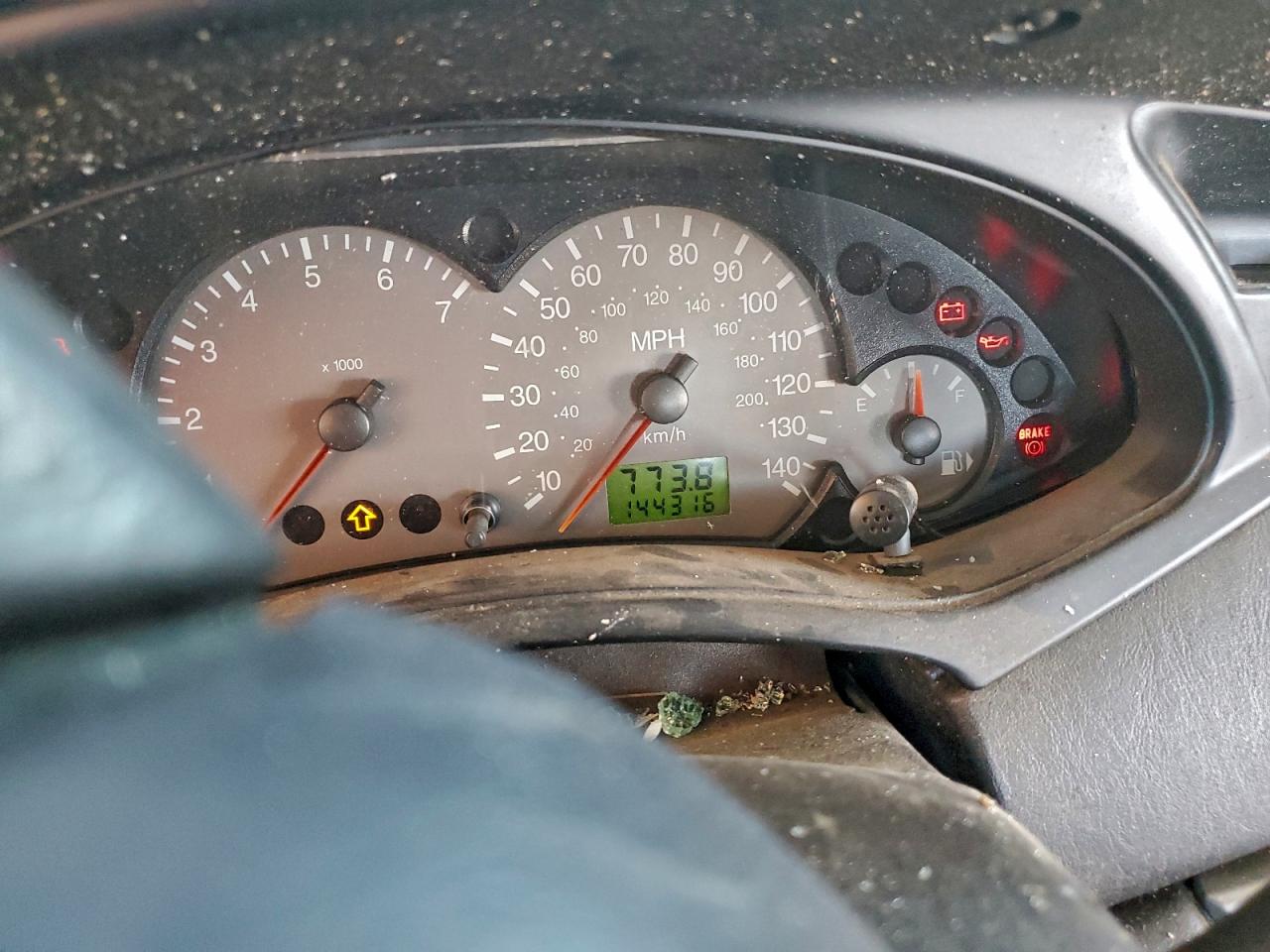 2003 FORD FOCUS ZX3 photo 9