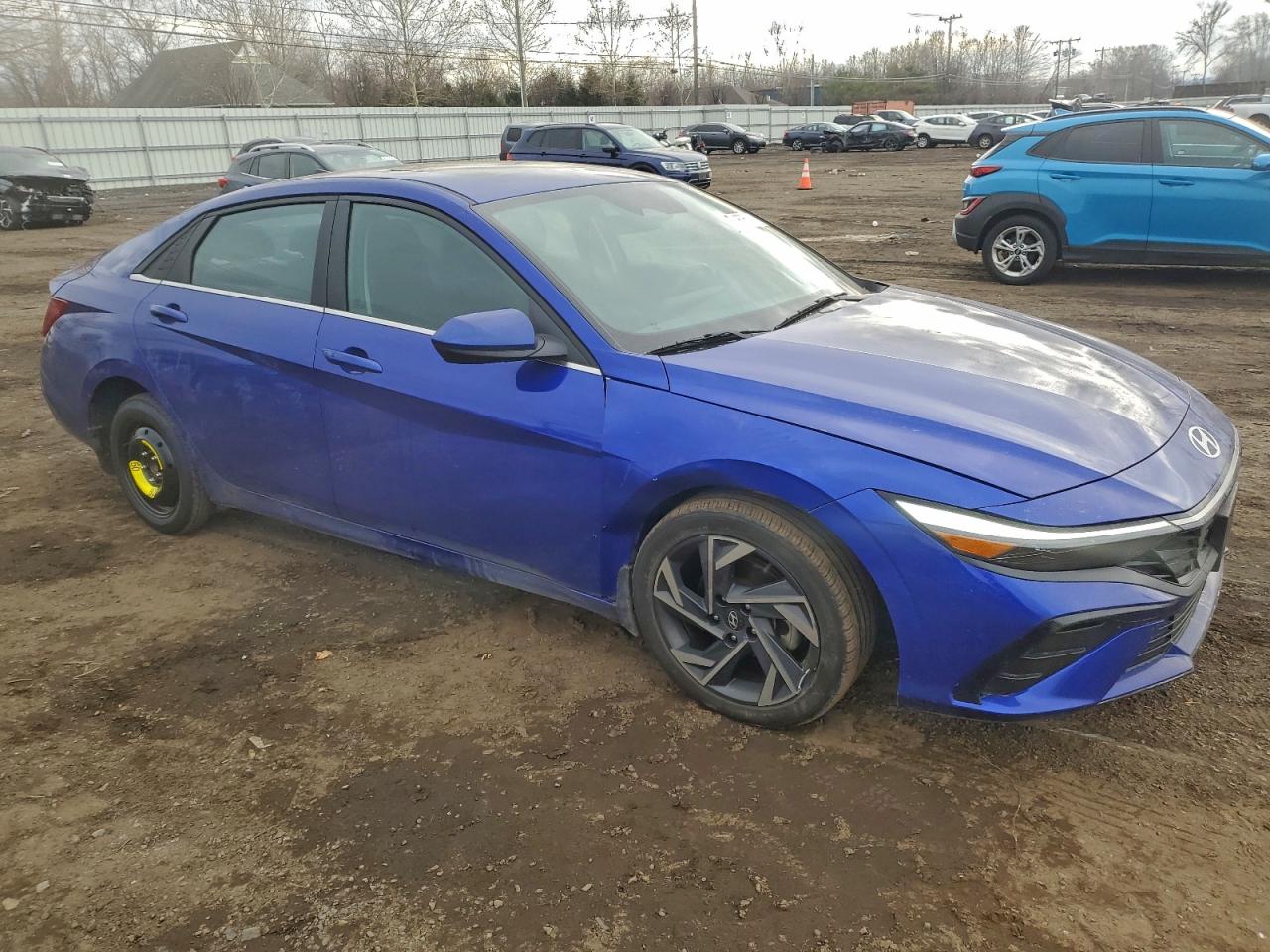2024 HYUNDAI ELANTRA SEL photo 4