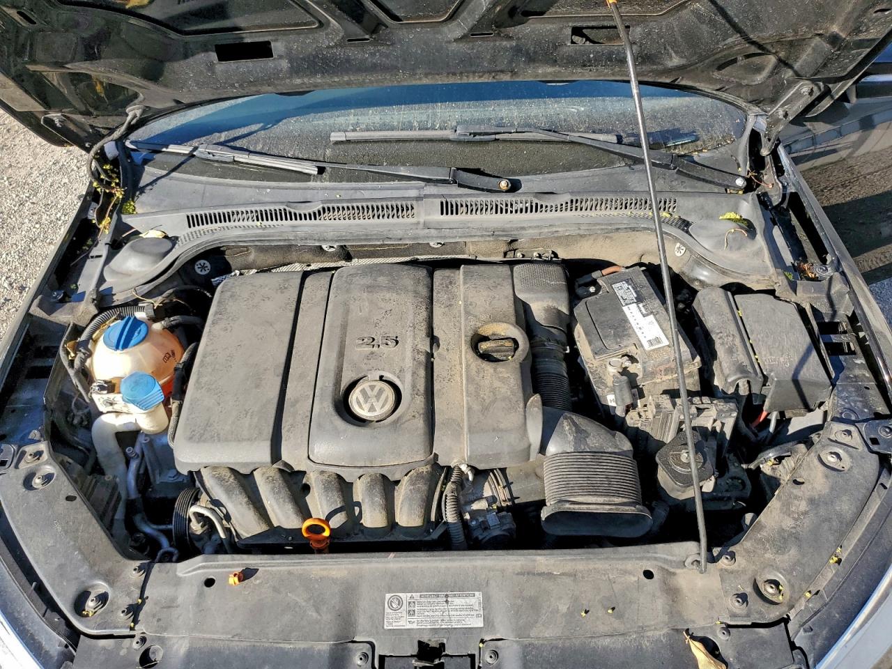 2011 VOLKSWAGEN JETTA SE photo 21