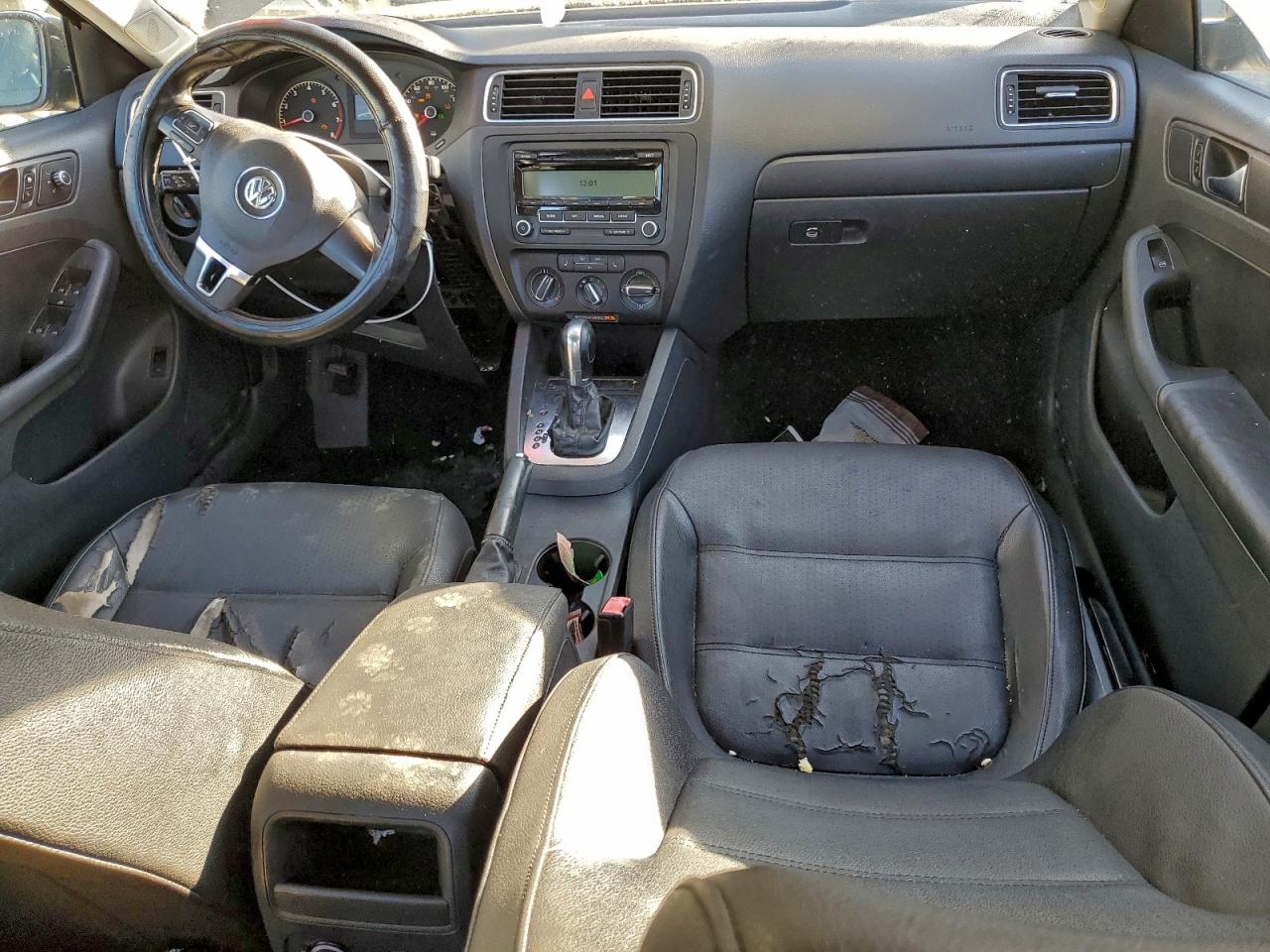 2011 VOLKSWAGEN JETTA SE photo 15