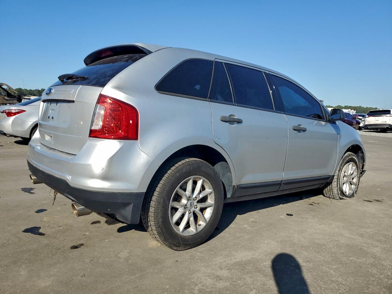 2014 FORD EDGE SE photo 3