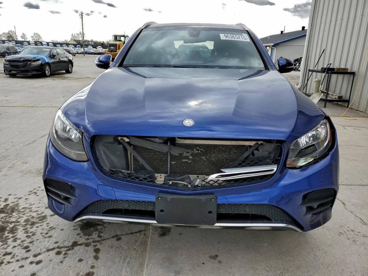 2017 MERCEDES-BENZ GLC 300 photo 5