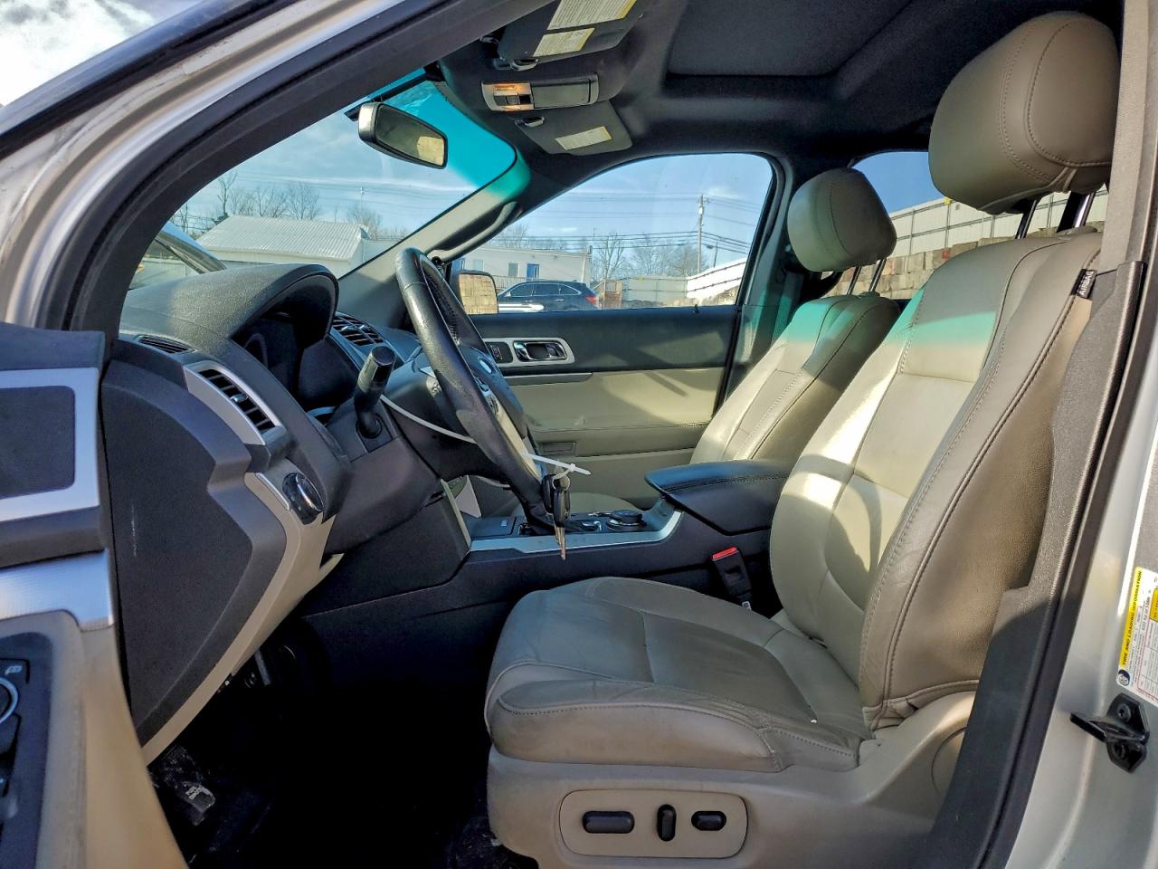 2013 FORD EXPLORER XLT photo 7