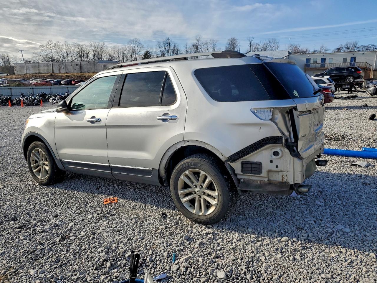 2013 FORD EXPLORER XLT photo 2