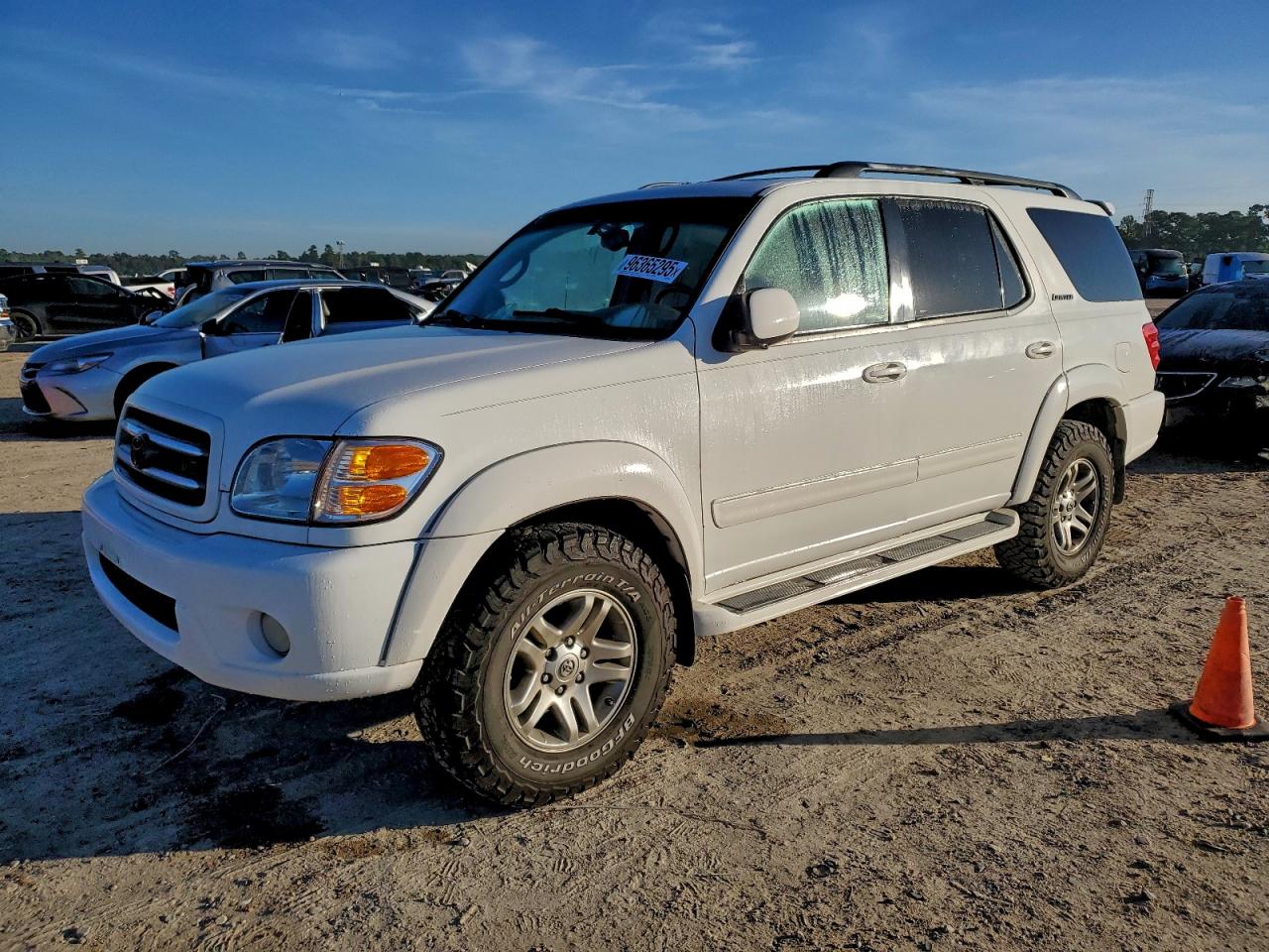 2004 TOYOTA SEQUOIA LIMITED — NORMAL WEAR damage — photo 1