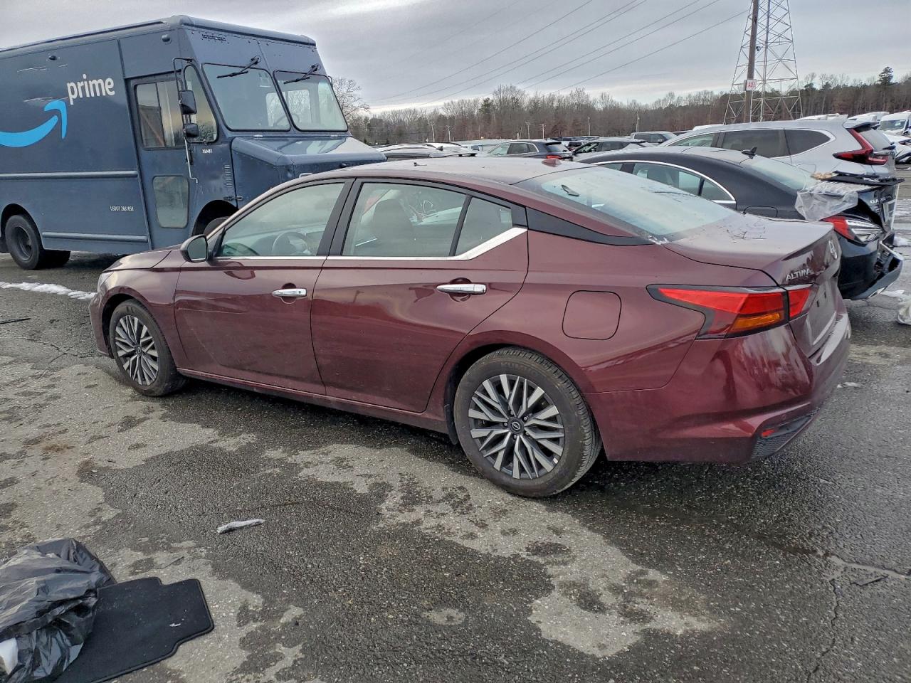 2025 NISSAN ALTIMA SV photo 3