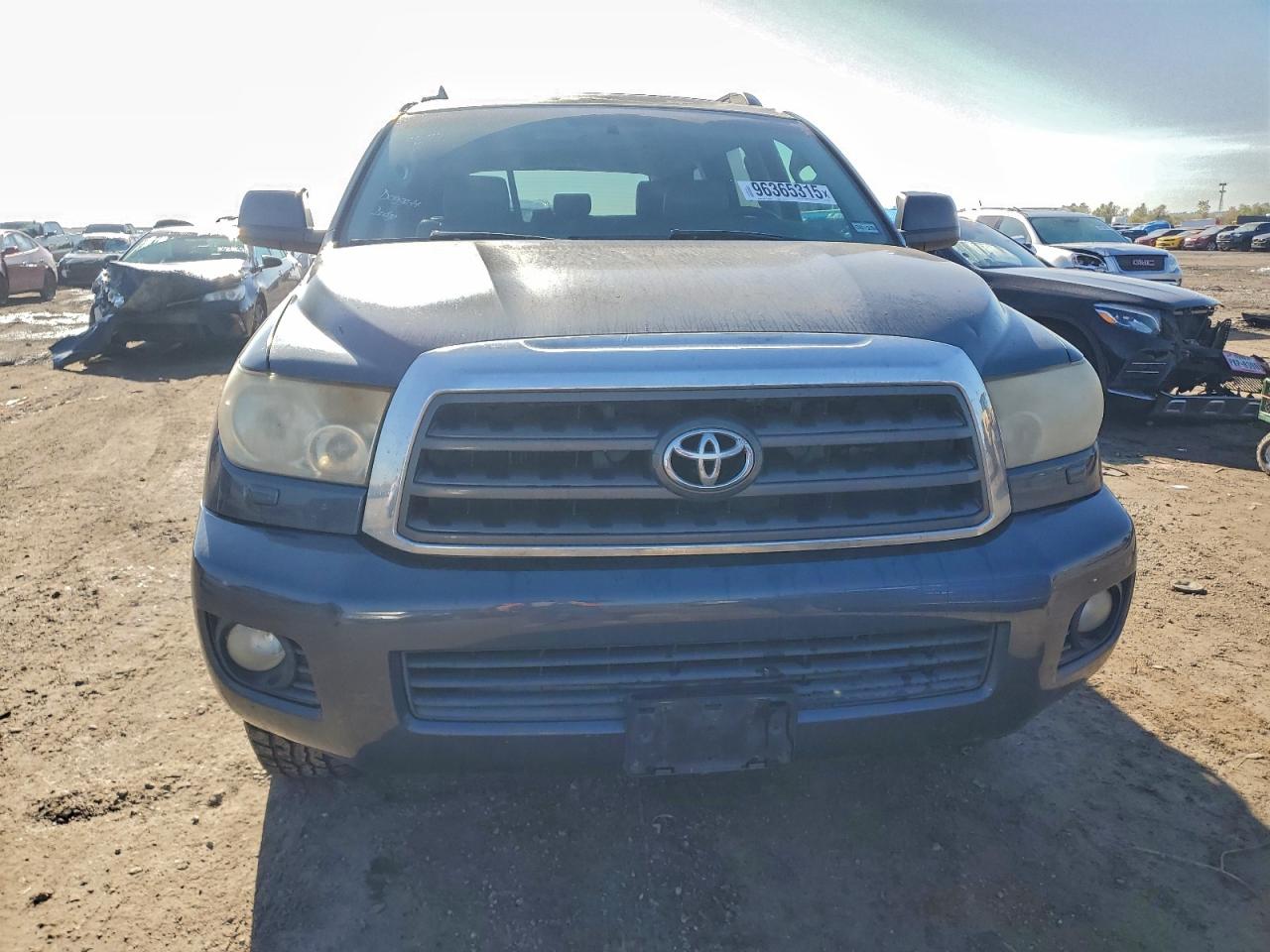 2010 TOYOTA SEQUOIA SR5 photo 9