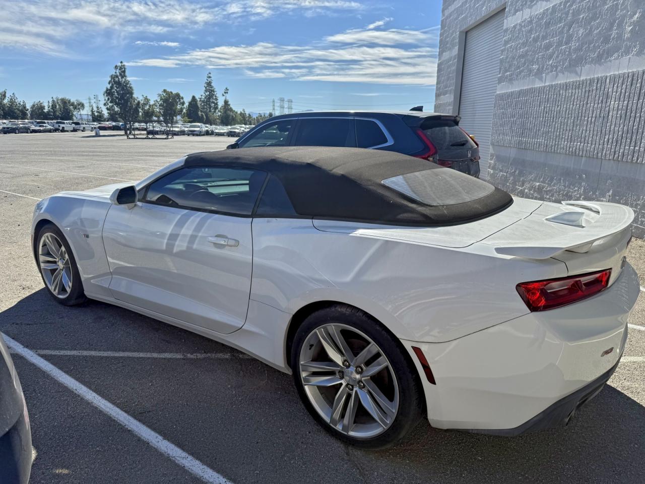 2017 CHEVROLET CAMARO LS photo 4
