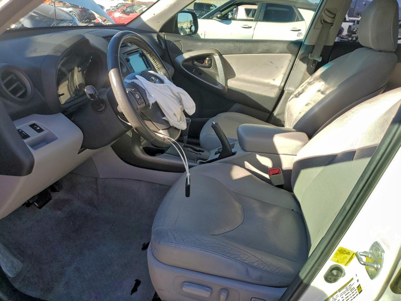 2012 TOYOTA RAV4 LIMITED photo 7