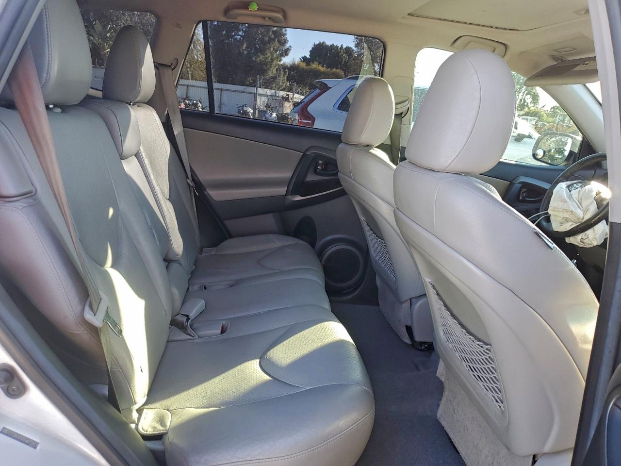 2012 TOYOTA RAV4 LIMITED photo 11