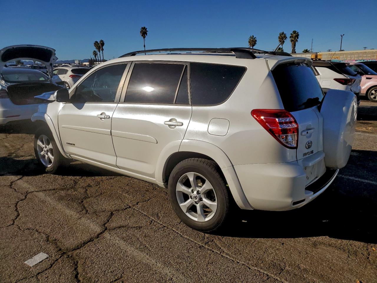 2012 TOYOTA RAV4 LIMITED photo 2