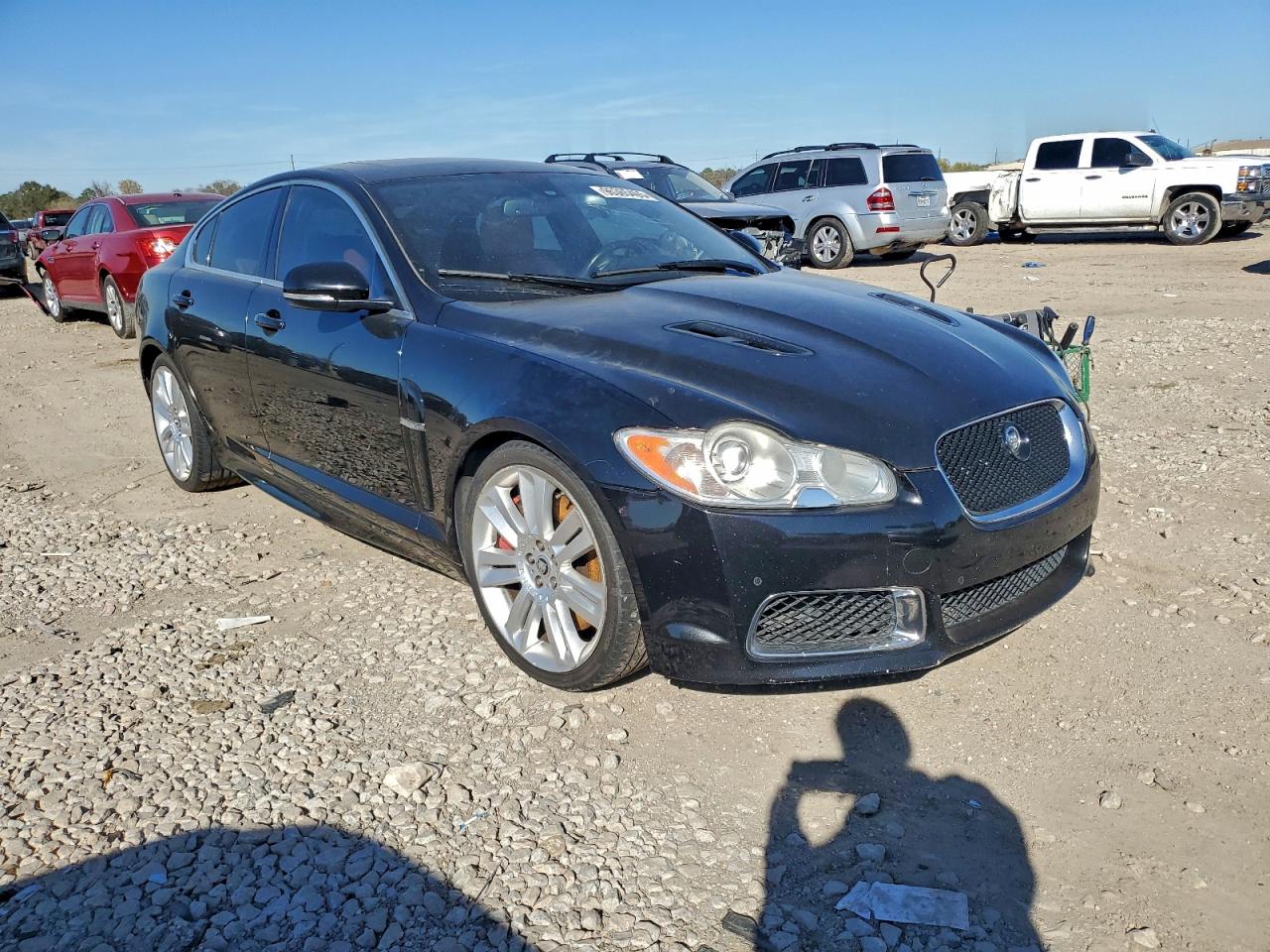 2011 JAGUAR XF R photo 4