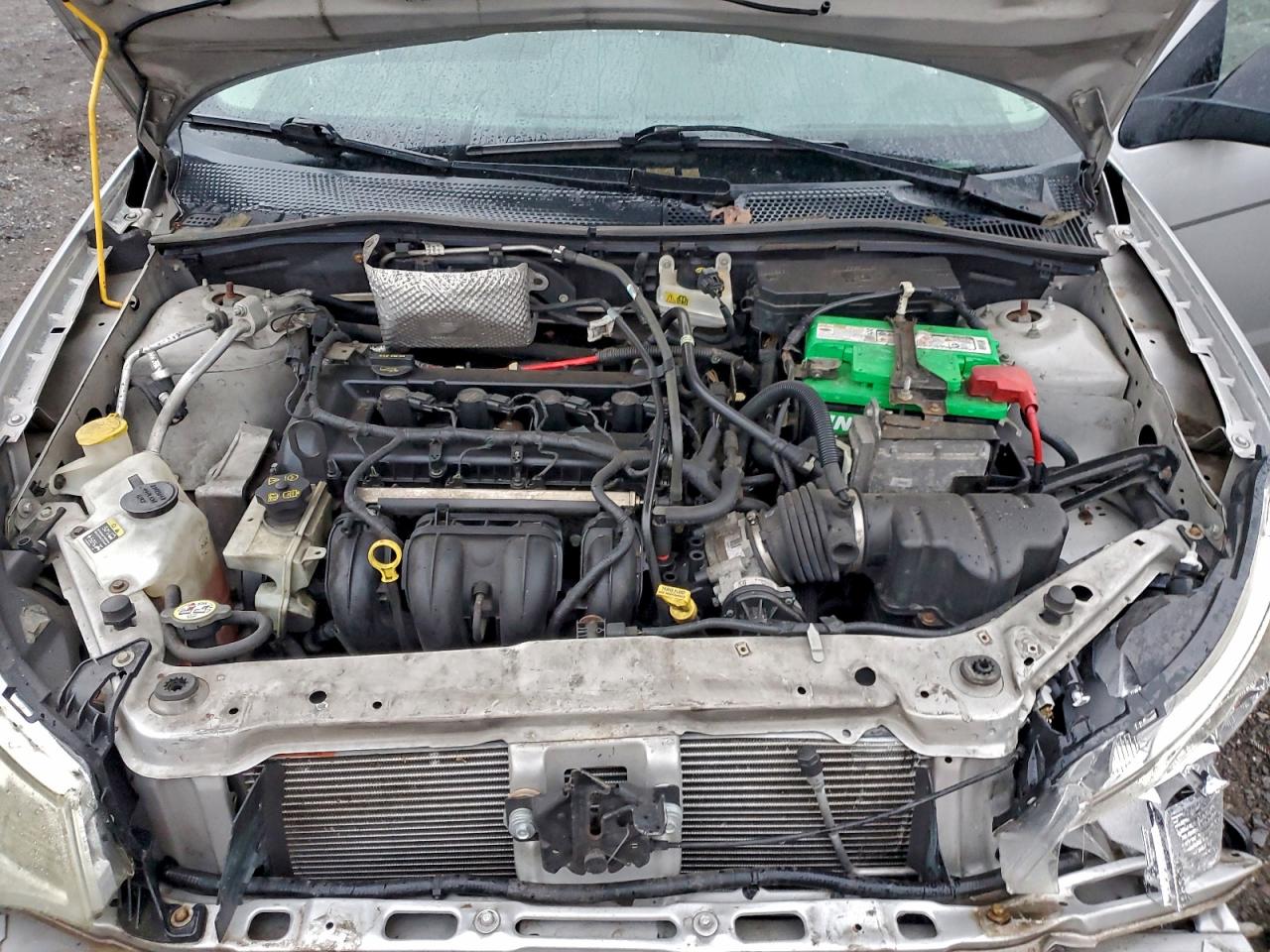 2009 FORD FOCUS SE photo 11