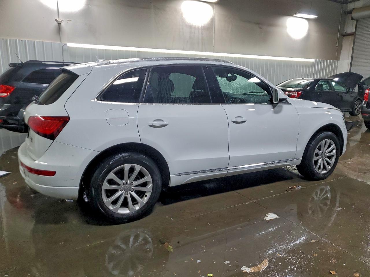 2013 AUDI Q5 PREMIUM PLUS photo 3