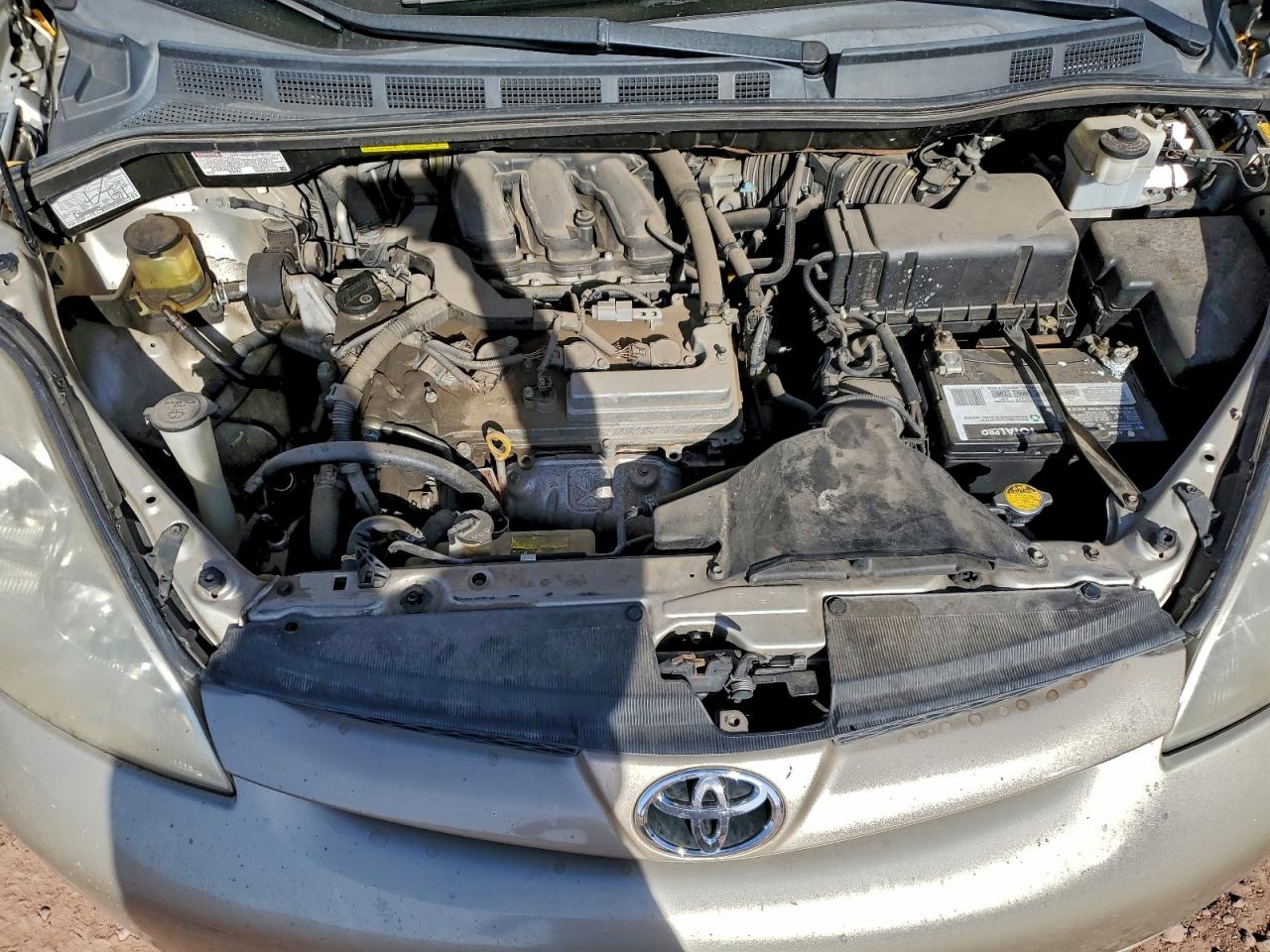 2008 TOYOTA SIENNA CE photo 12