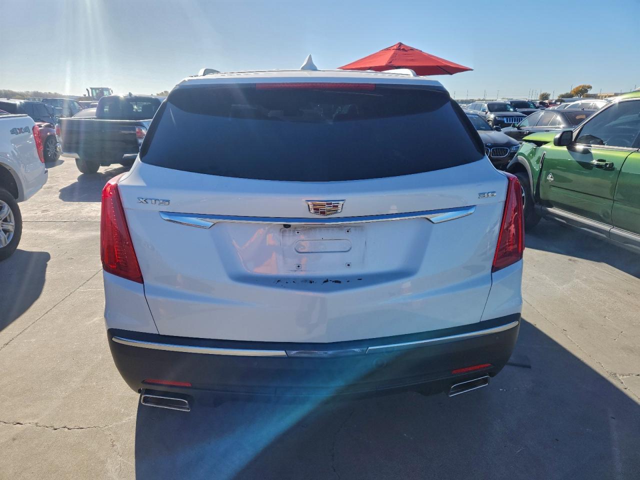 2017 CADILLAC XT5 LUXURY photo 6
