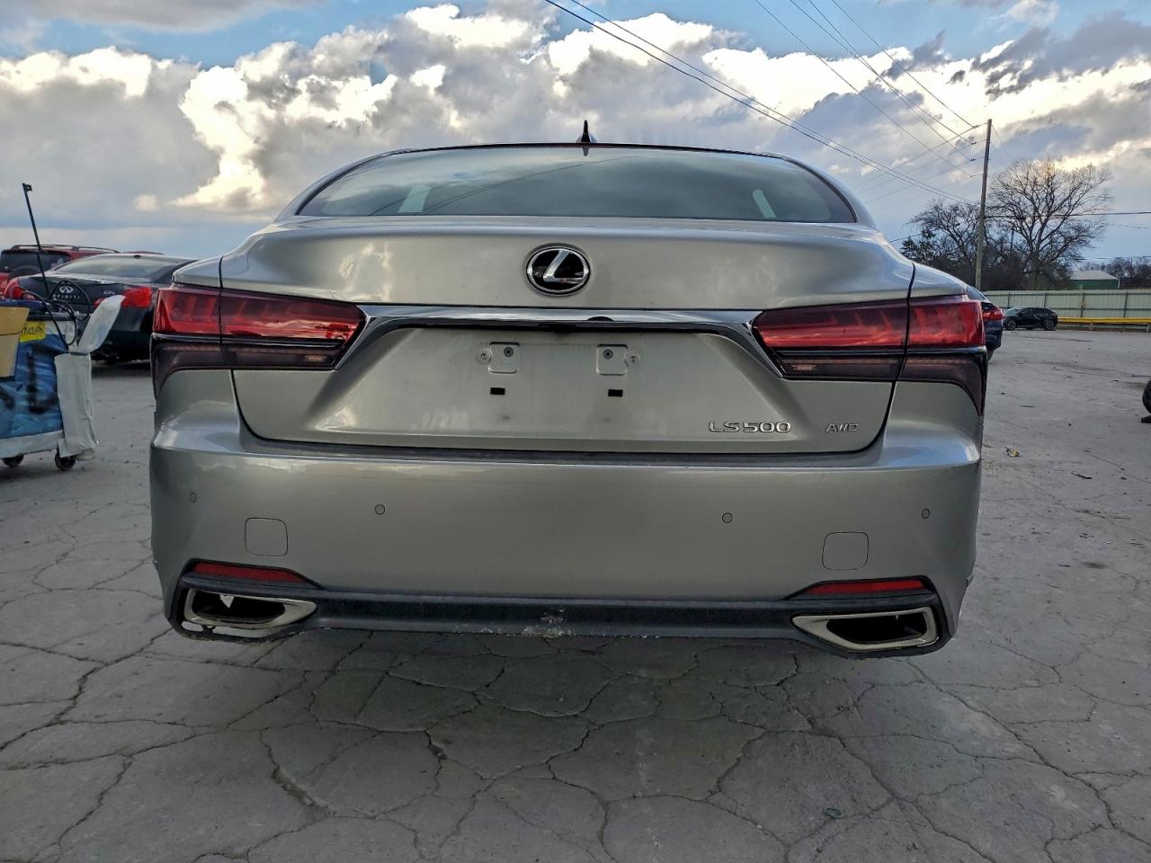 2022 LEXUS LS 500 BASE photo 16
