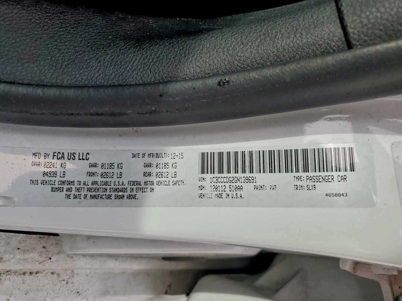 2016 CHRYSLER 200 S photo 23