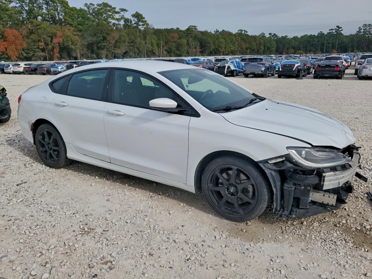 2016 CHRYSLER 200 S photo 7