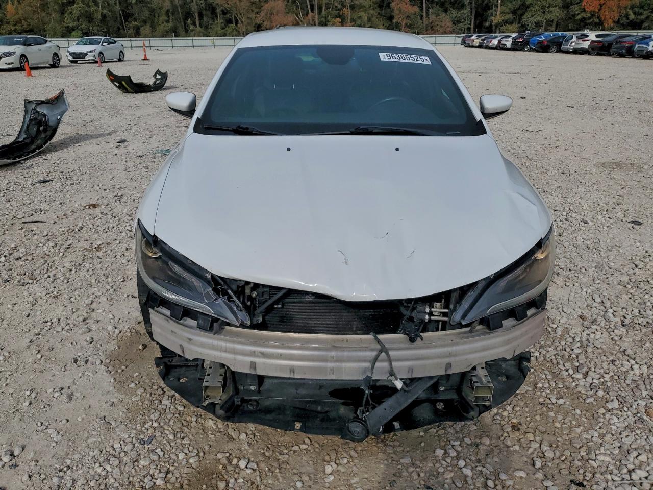 2016 CHRYSLER 200 S photo 9
