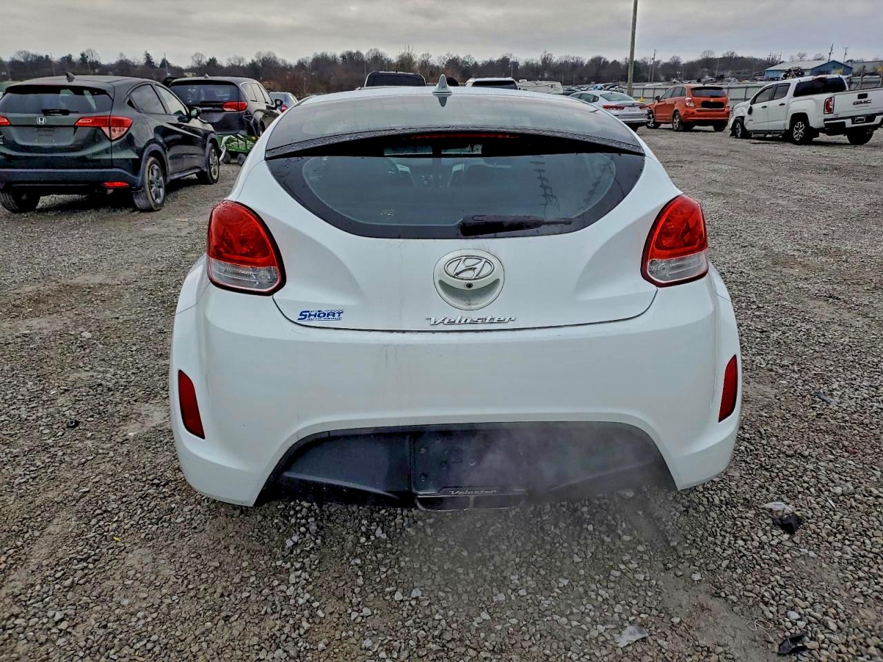 2014 HYUNDAI VELOSTER photo 11