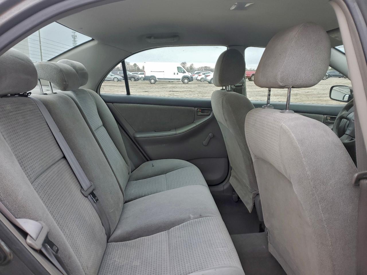 2005 TOYOTA COROLLA CE photo 10