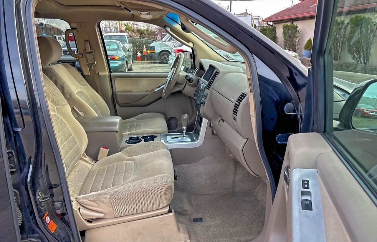 2008 NISSAN PATHFINDER LE photo 5