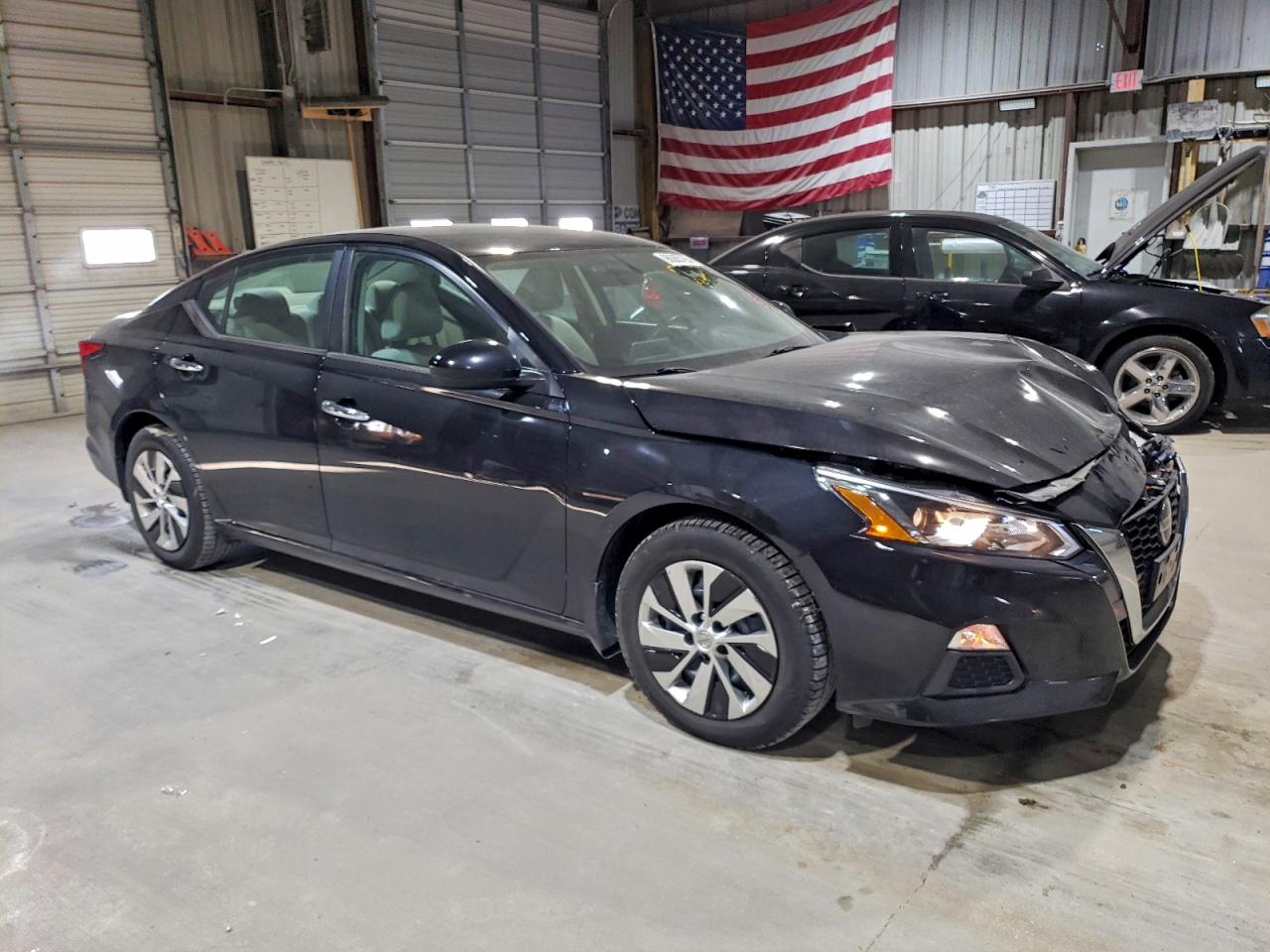 2019 NISSAN ALTIMA S photo 4