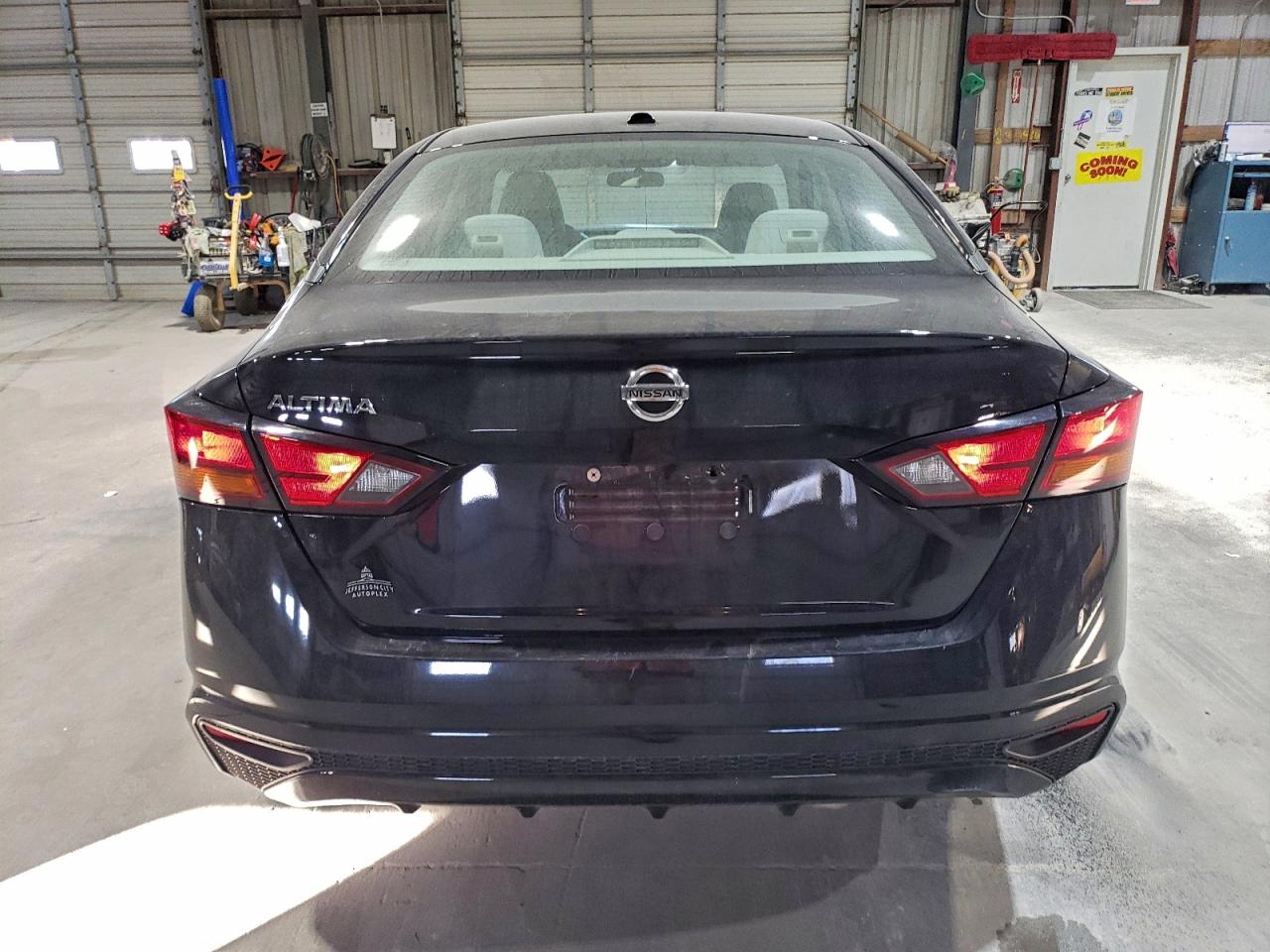 2019 NISSAN ALTIMA S photo 6
