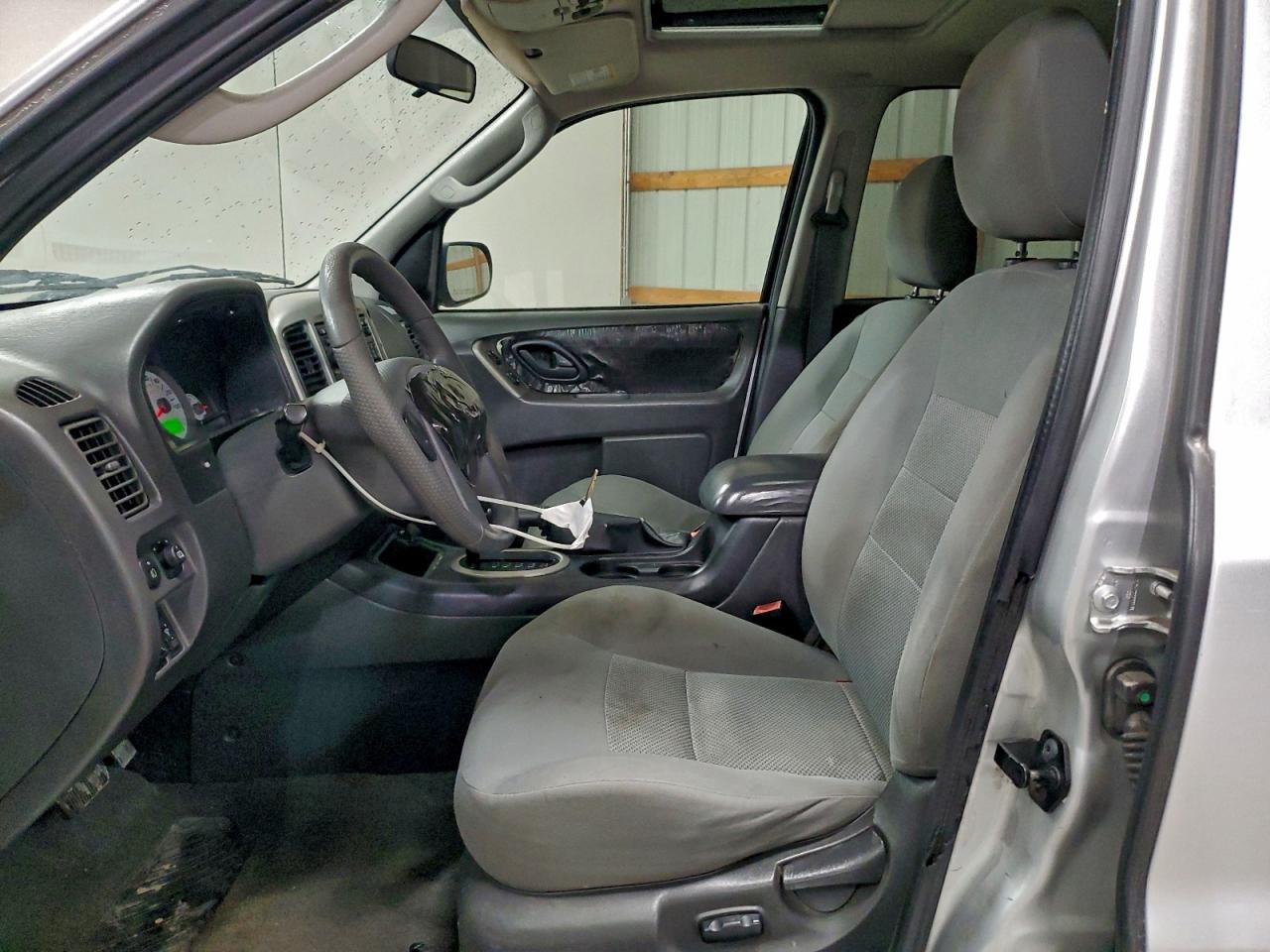 2006 FORD ESCAPE XLT photo 7