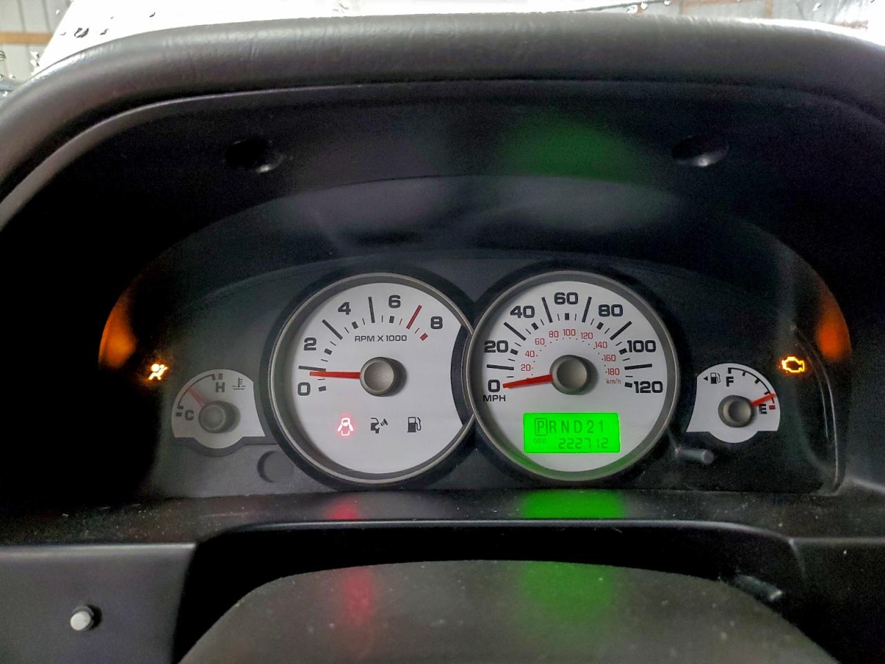 2006 FORD ESCAPE XLT photo 9