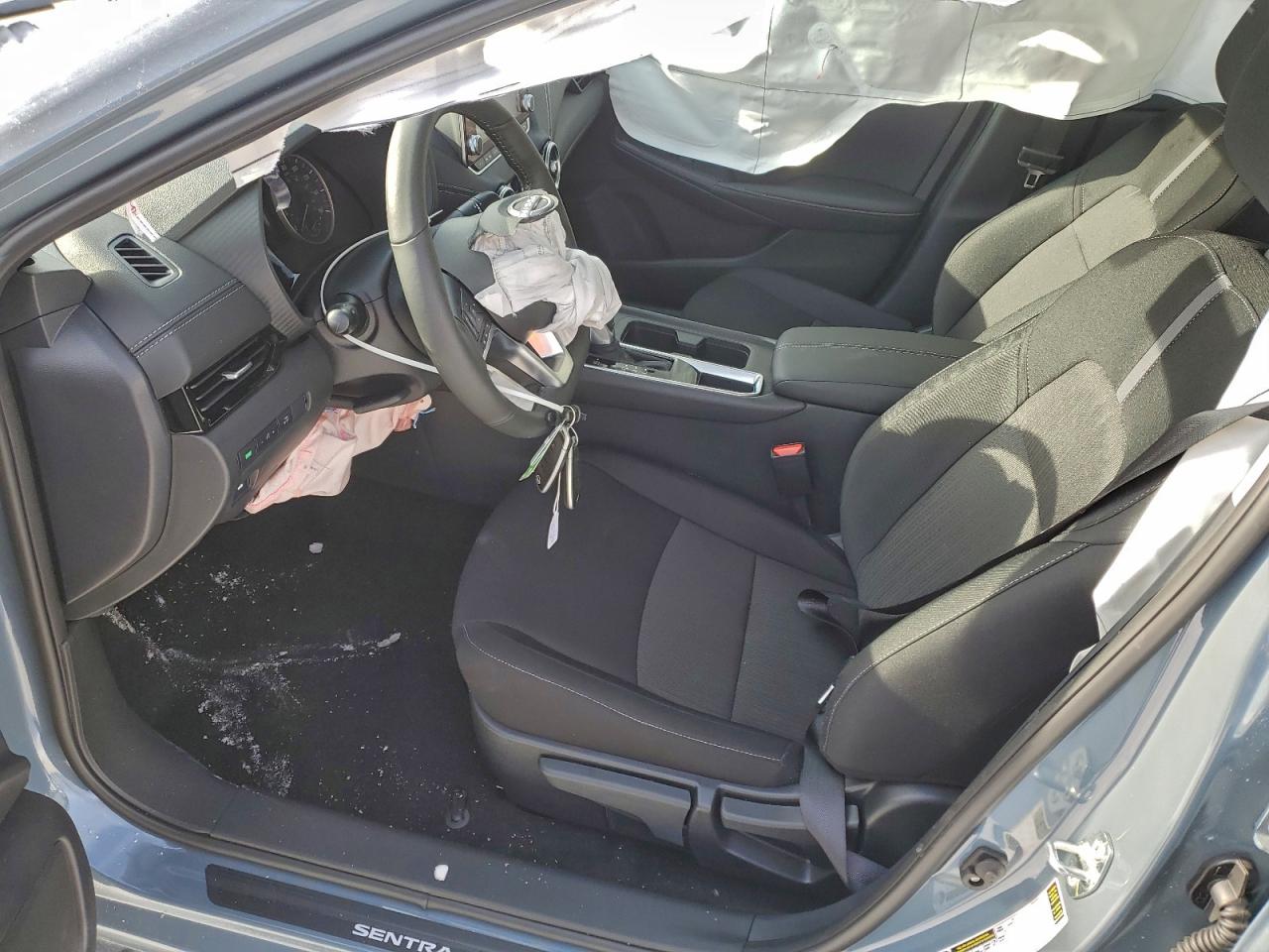 2025 NISSAN SENTRA SV photo 7