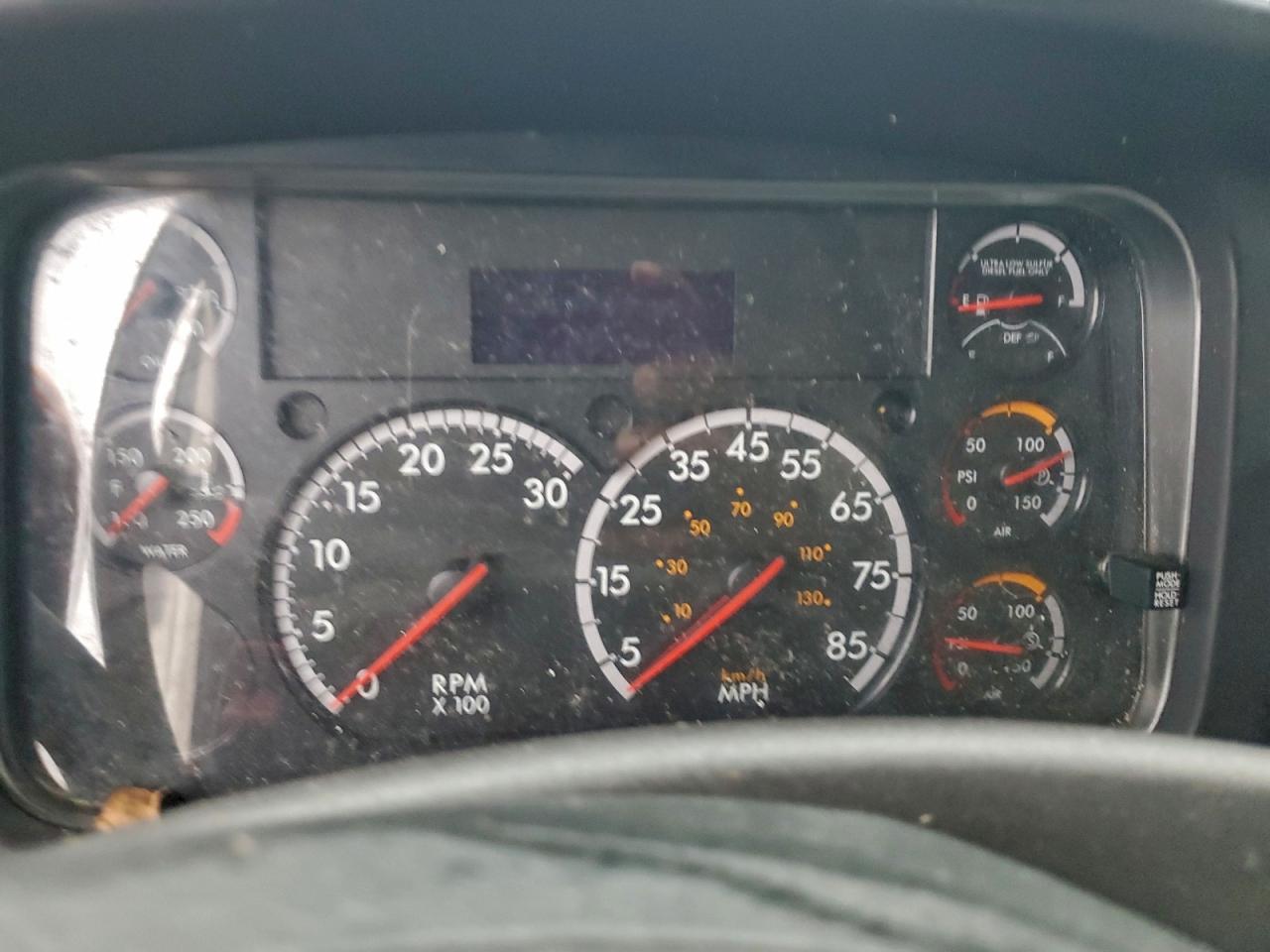 2020 FREIGHTLINER BUSINESS CLASS M2 BOX TRUCK photo 17