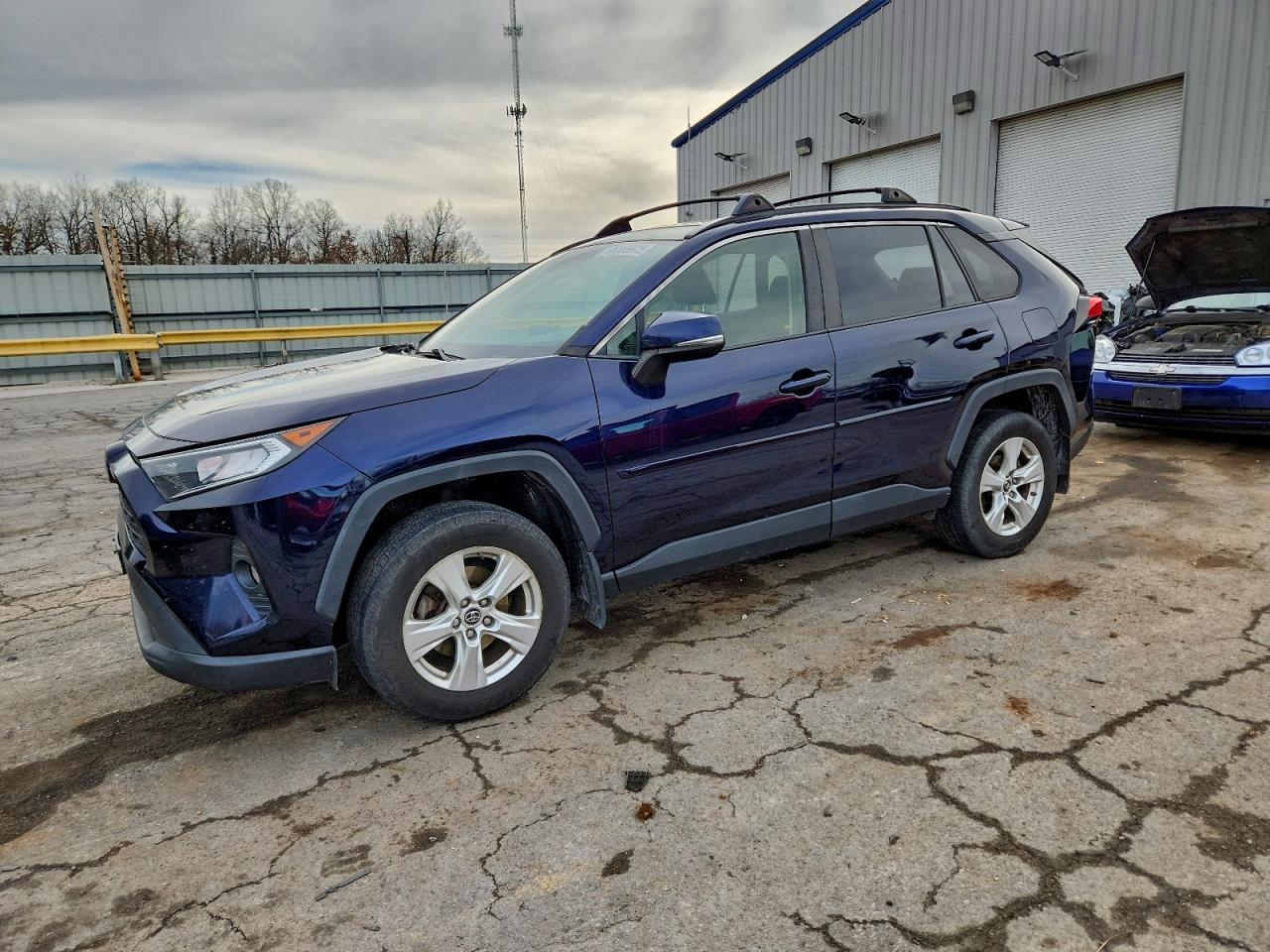 2019 TOYOTA RAV4