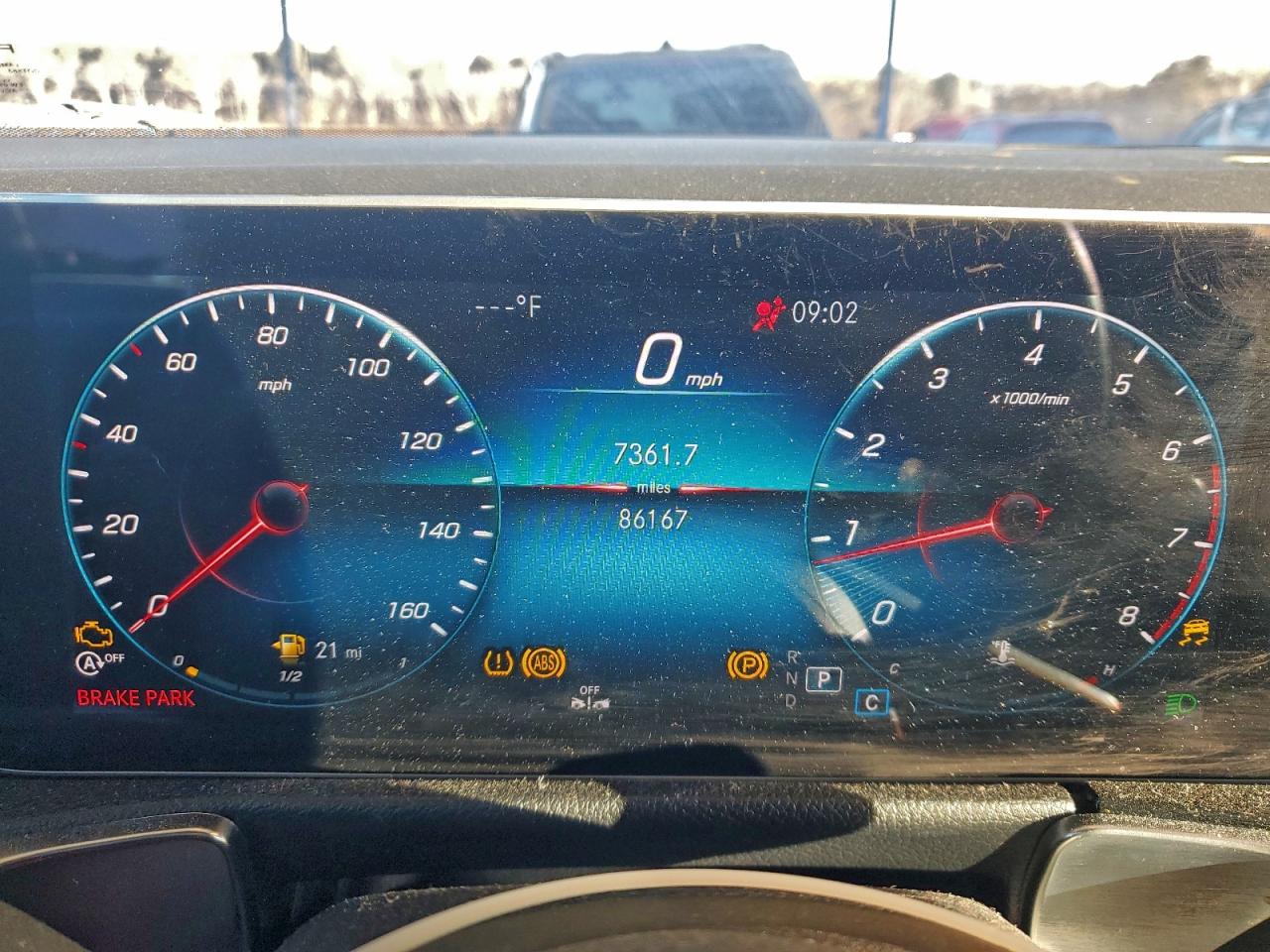 2020 MERCEDES-BENZ GLB 250 photo 33