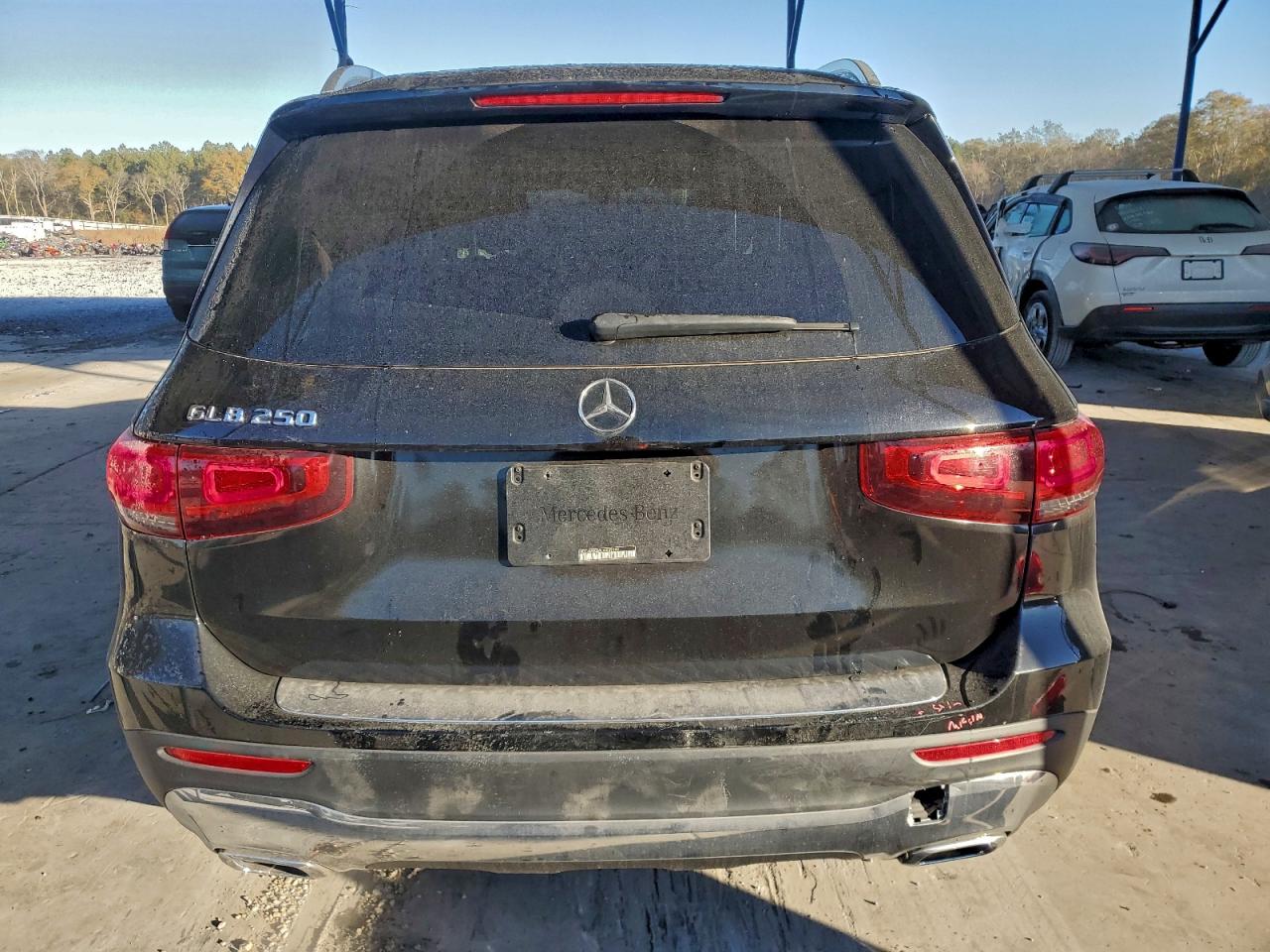 2020 MERCEDES-BENZ GLB 250 photo 21