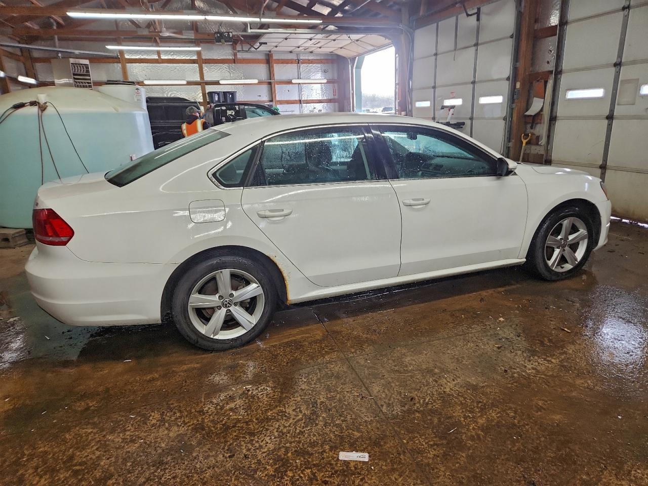 2012 VOLKSWAGEN PASSAT SE photo 7