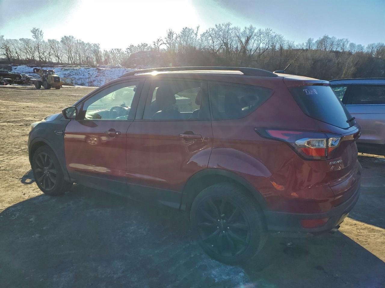 2017 FORD ESCAPE SE photo 3