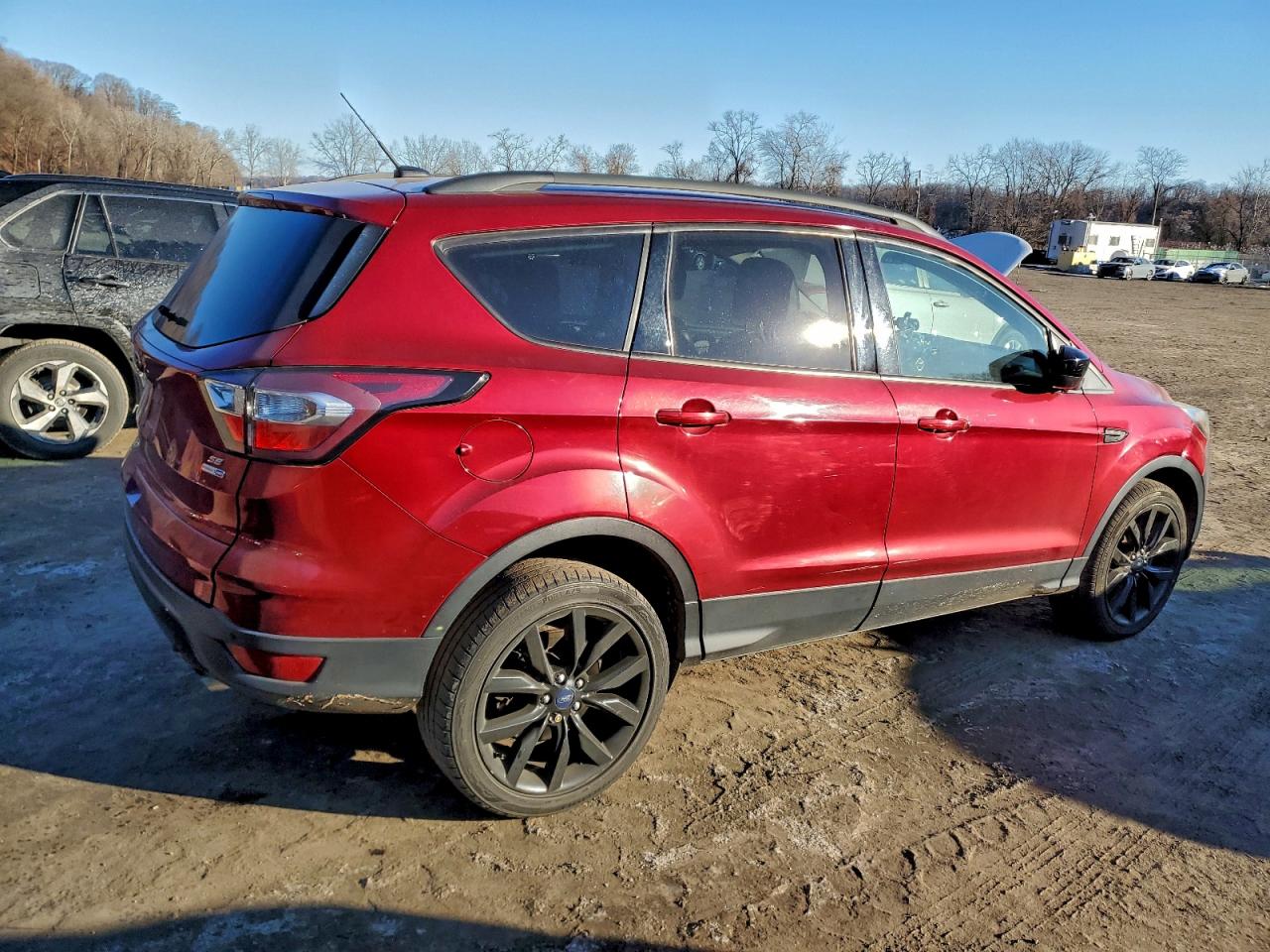 2017 FORD ESCAPE SE photo 5