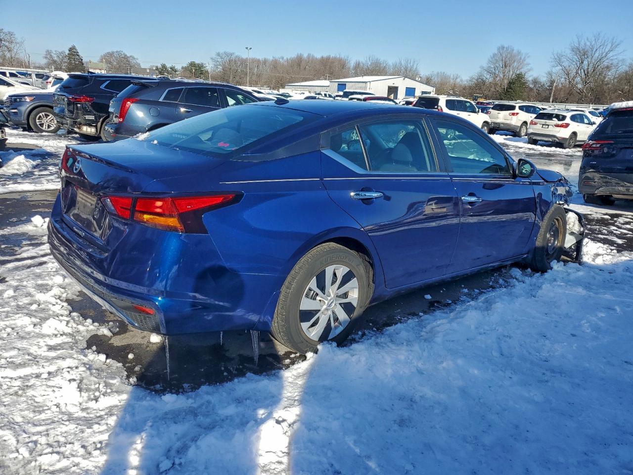 2019 NISSAN ALTIMA S photo 5