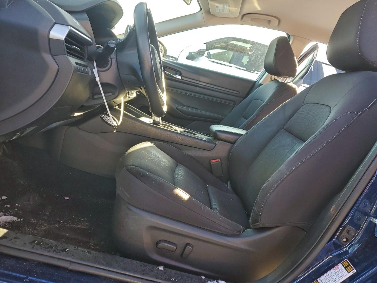 2019 NISSAN ALTIMA S photo 13
