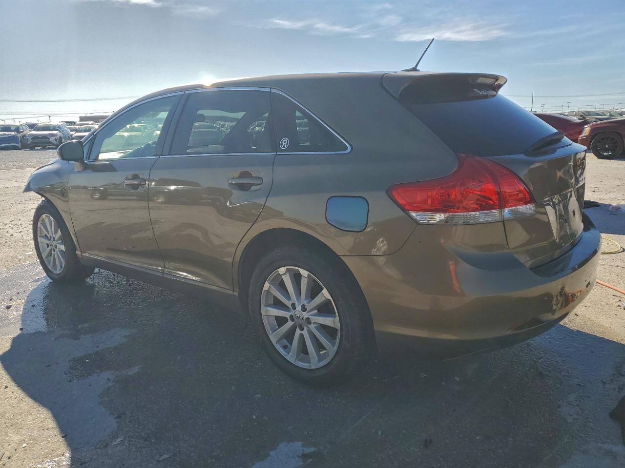 2009 TOYOTA VENZA photo 5
