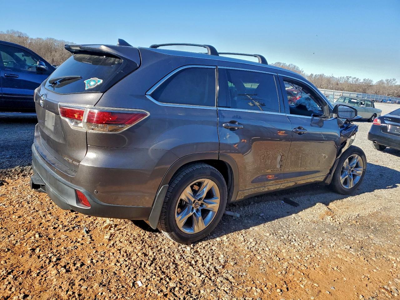 2016 TOYOTA HIGHLANDER LIMITED photo 3