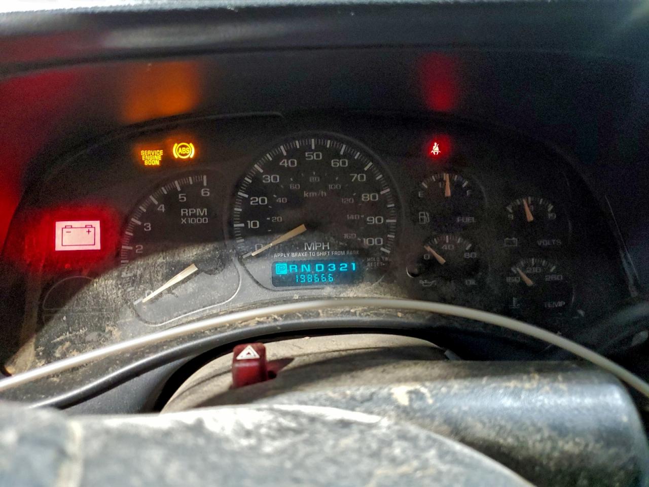 2002 CHEVROLET SILVERADO K1500 photo 17