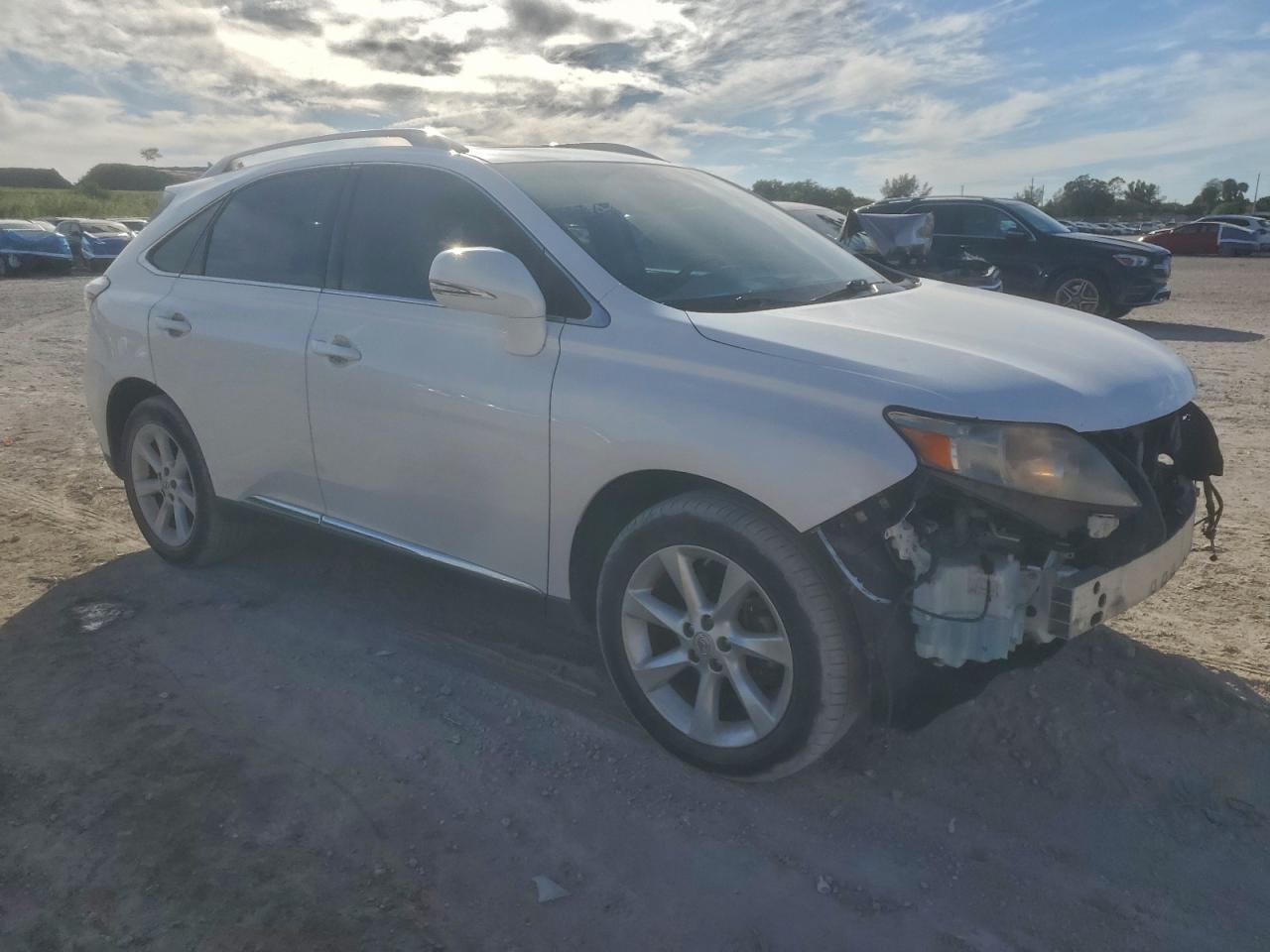 2011 LEXUS RX 350 photo 4