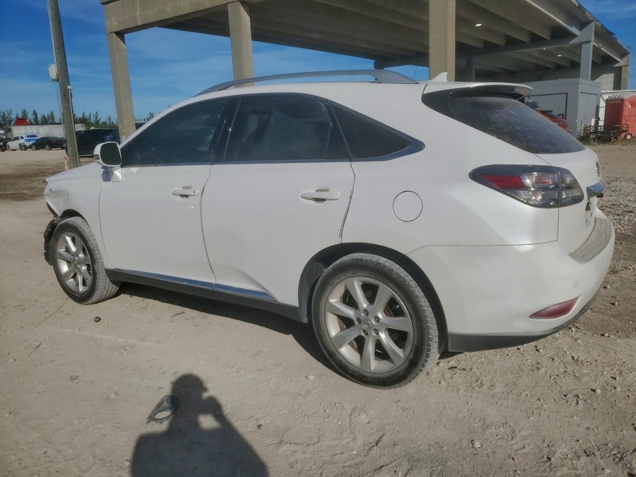 2011 LEXUS RX 350 photo 2