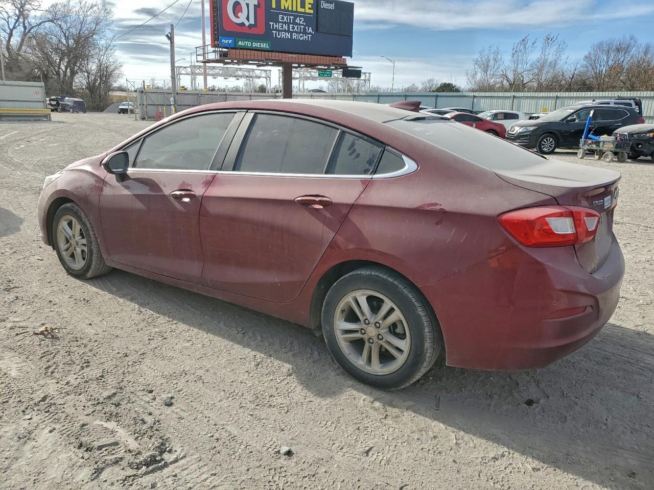 2016 CHEVROLET CRUZE LT photo 2